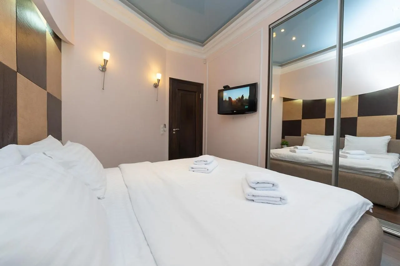 View Apartment On The Main Street Khreshchatyk 17 Kiev