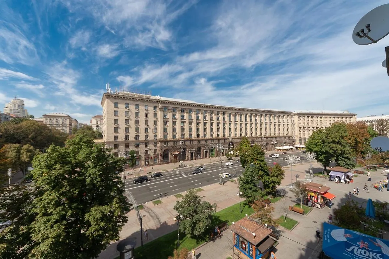 View Apartment On The Main Street Khreshchatyk 17 Kiev
